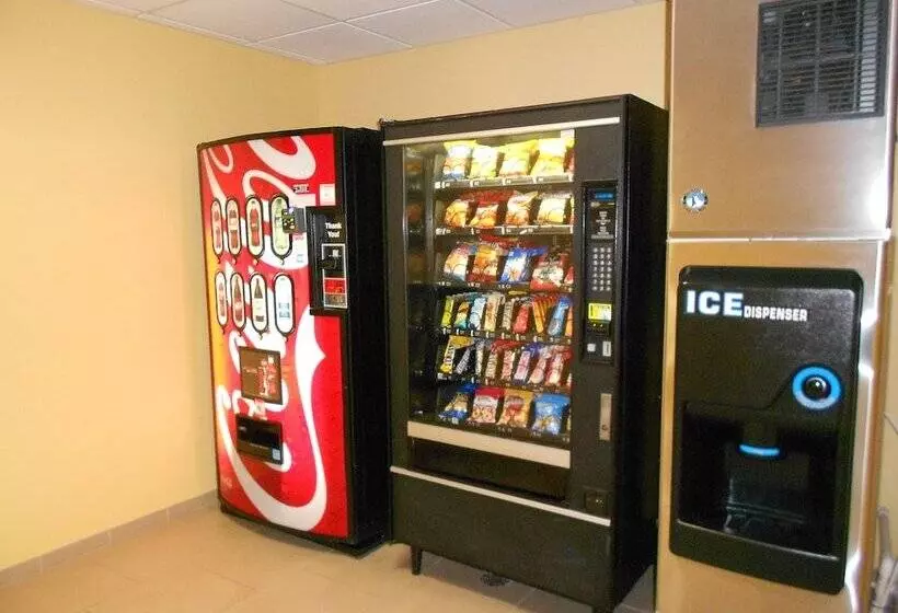 Отель Holiday Inn Express And Suites Corpus Christi North By Ihg