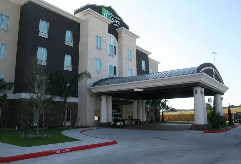 Отель Holiday Inn Express And Suites Corpus Christi North By Ihg