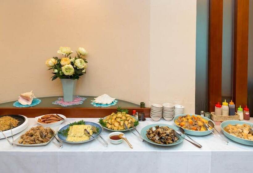 Отель Kochi Prince