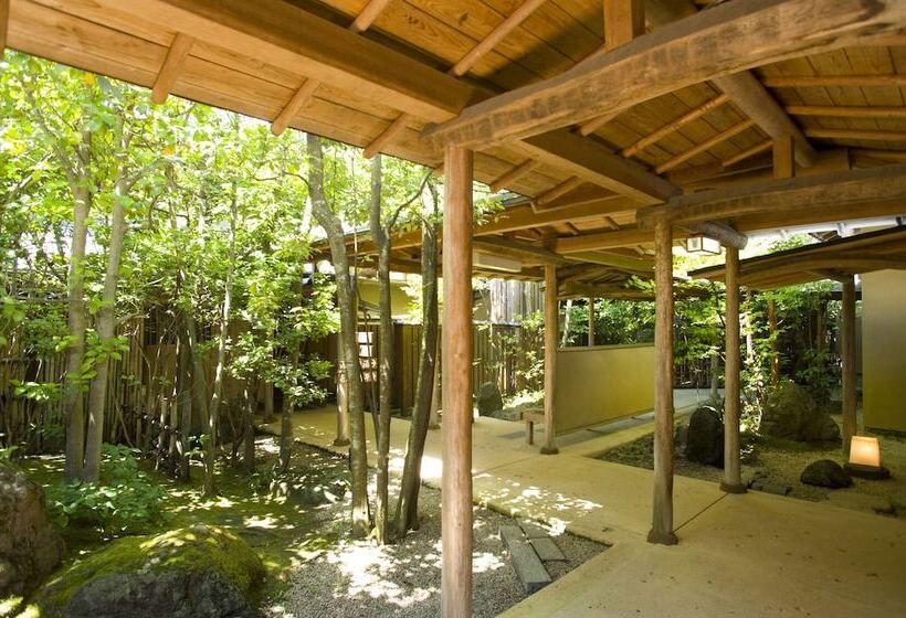 בית מלון כפרי Kutsurogi No Yado Nanakawa