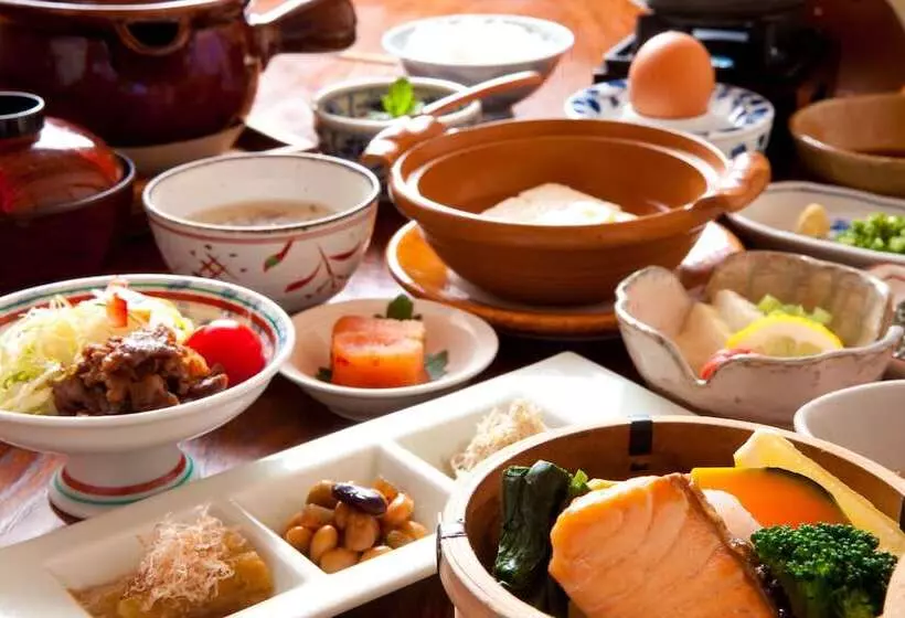 Hotel Kutsurogi No Yado Nanakawa