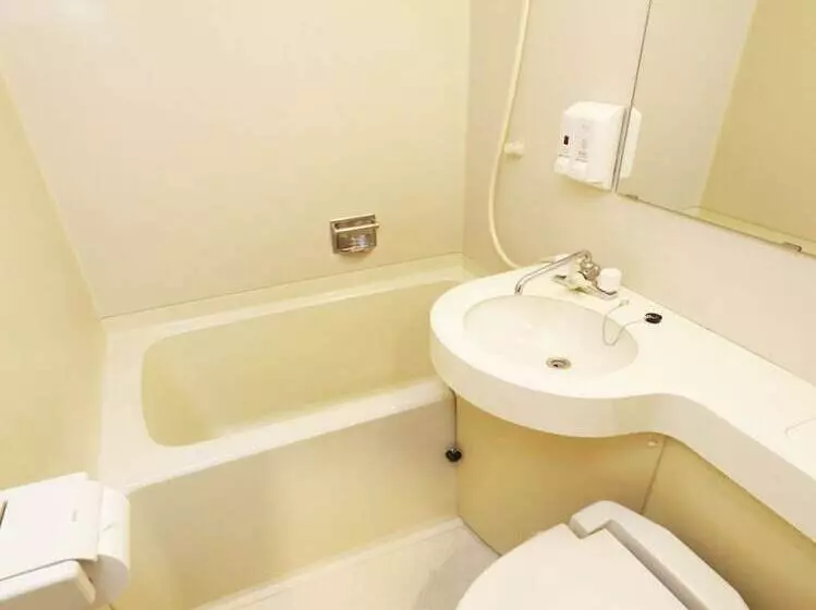 Отель Royal Garden Kisarazu