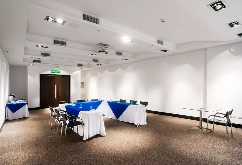 ホテル Spiwak Chipichape Cali