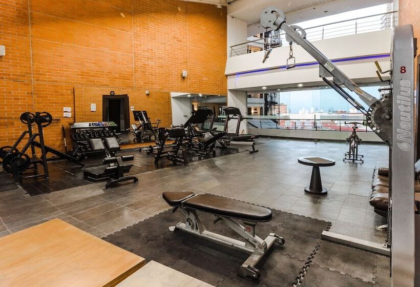 ホテル Spiwak Chipichape Cali