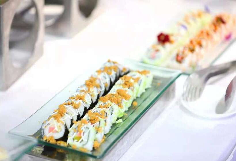 Otel Crowne Plaza Shanghai Anting Auto City