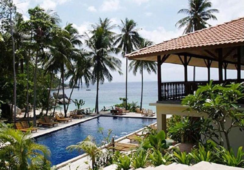 ホテル D'Coconut Lagoon