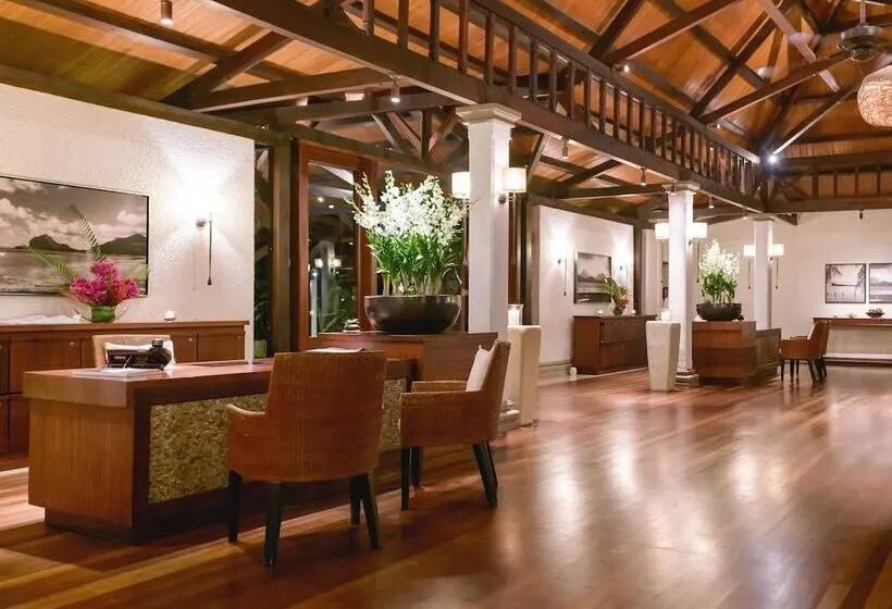 هتل Lux Le Morne Resort