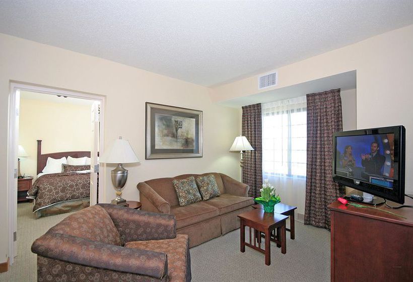 فندق Staybridge Suites Newport News