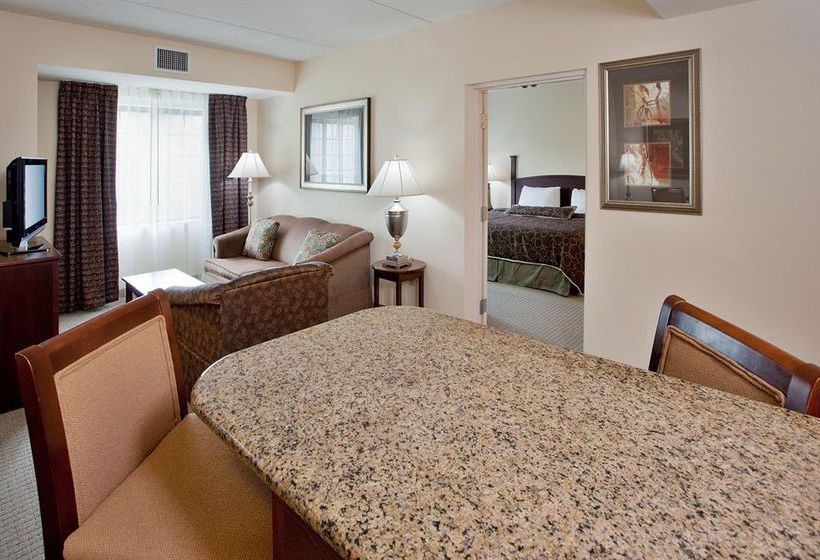 فندق Staybridge Suites Newport News