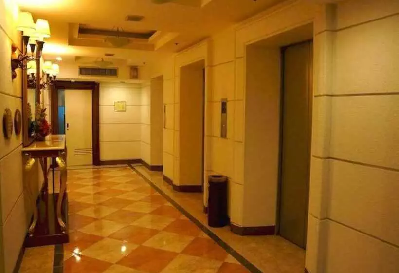 Hotel Tiara Oriental