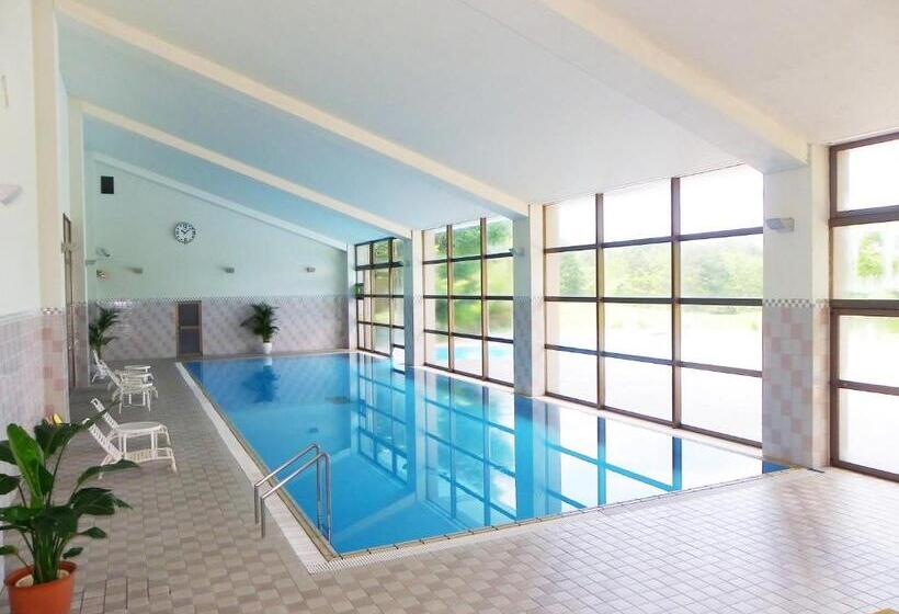 בית מלון כפרי En Resort Grandeco