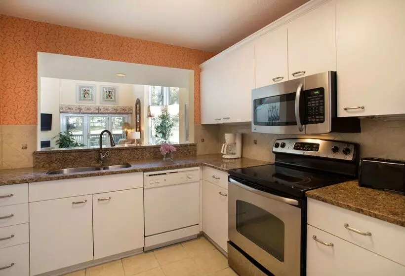 Kingston Plantation Condos