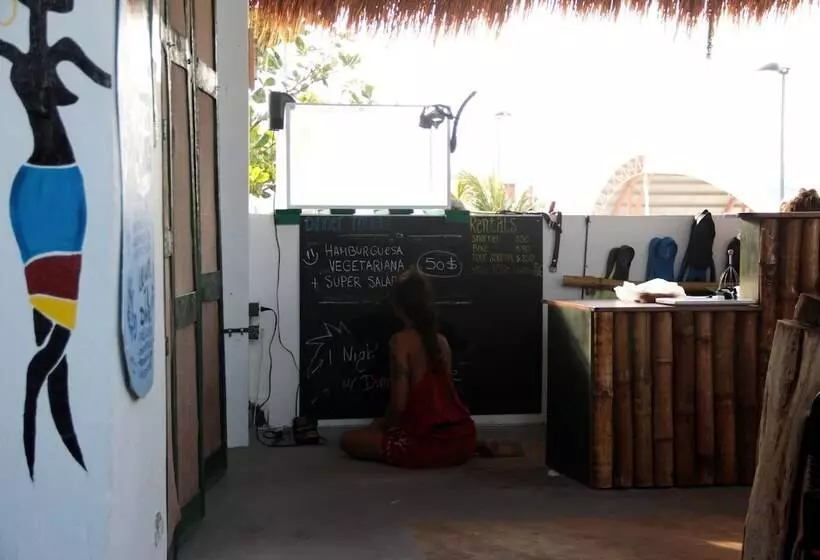 ホテル Bambu Hostel