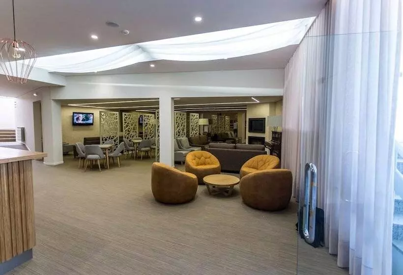 בית מלון כפרי Adelaide