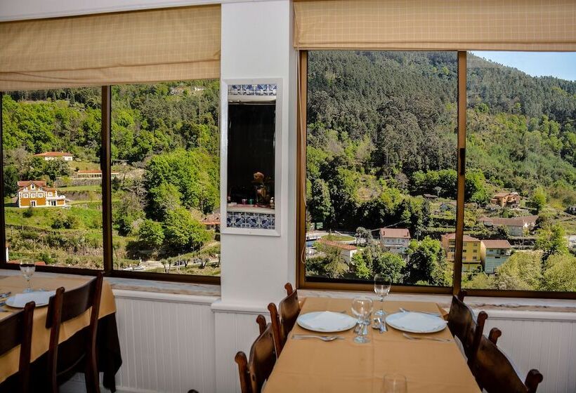 בית מלון כפרי Adelaide