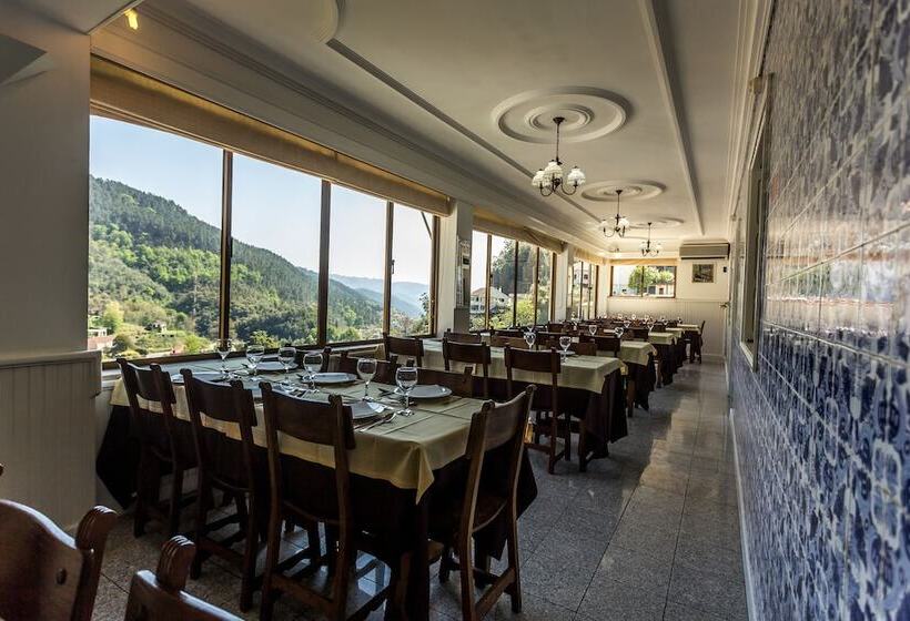 בית מלון כפרי Adelaide