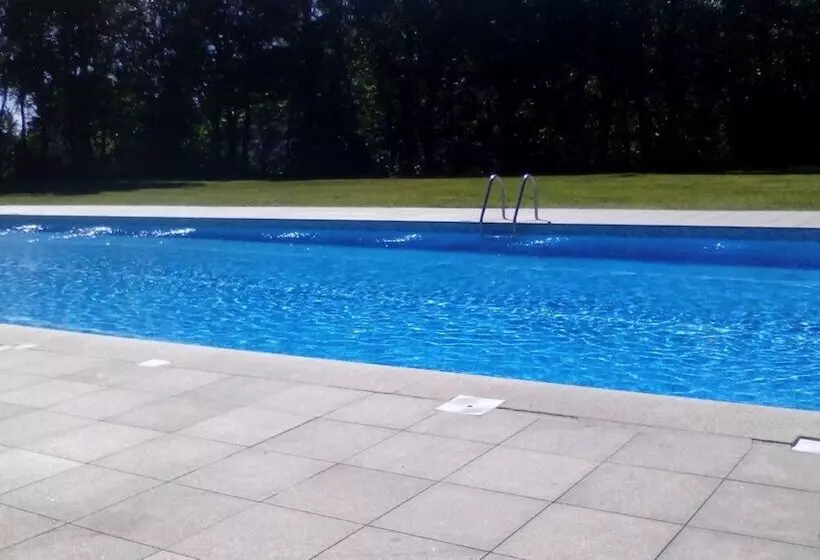 בית מלון כפרי Adelaide