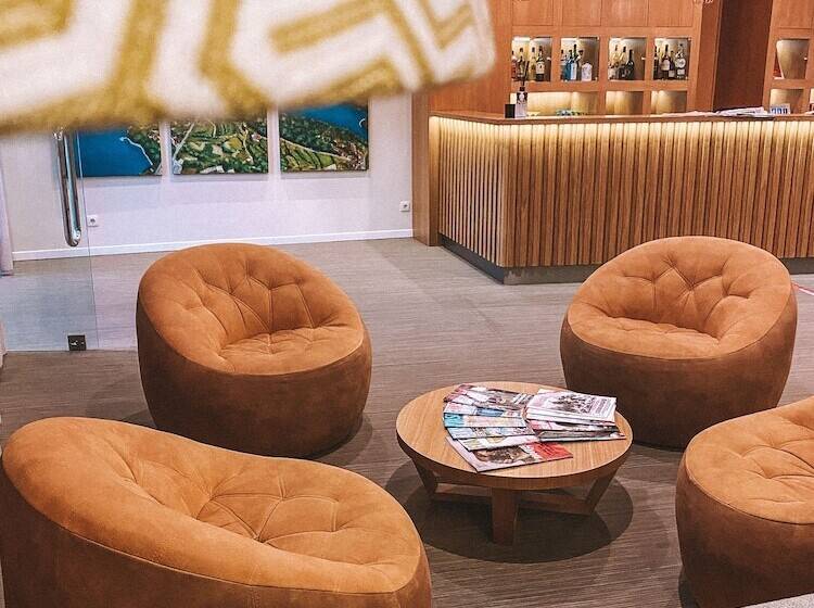 בית מלון כפרי Adelaide