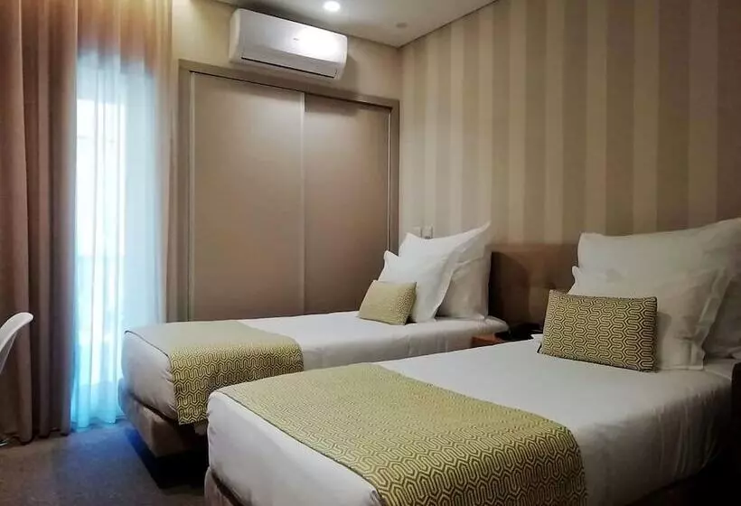 בית מלון כפרי Adelaide