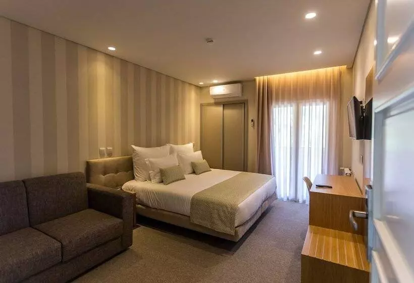 בית מלון כפרי Adelaide