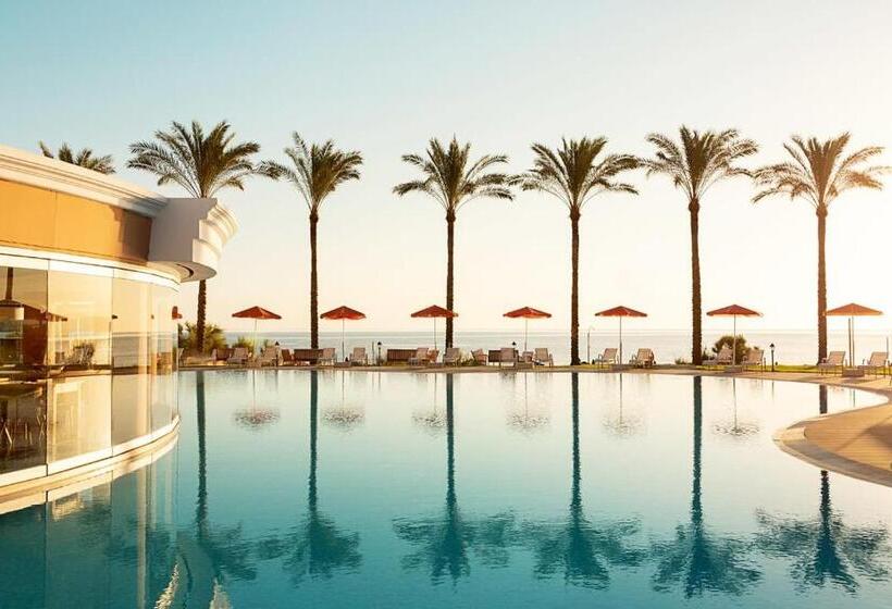 فندق Alexandra Beach