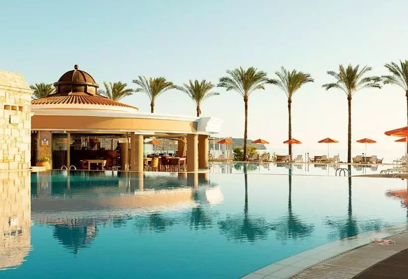 Hotel Alexandra Beach