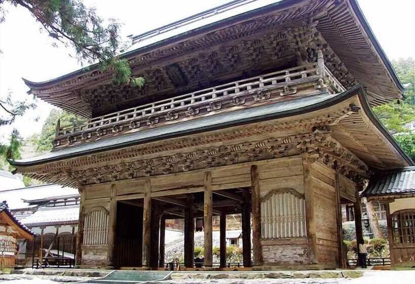 فندق Araya Totoan