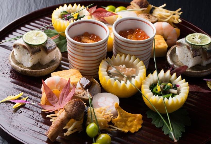 فندق Araya Totoan