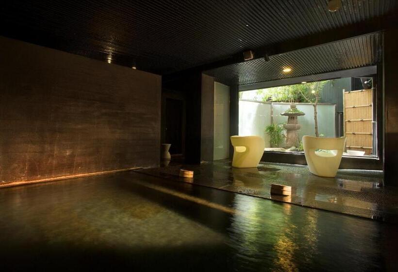 فندق Araya Totoan