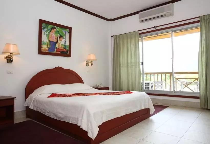 Hotel Vansana Vang Vieng