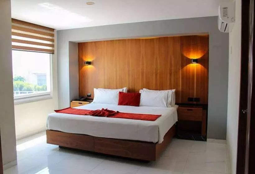 هتل Dali Plaza Ejecutivo