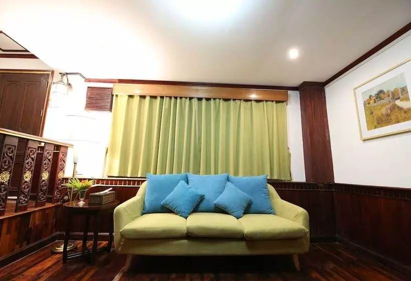 هتل Eoutfitting Vangthong