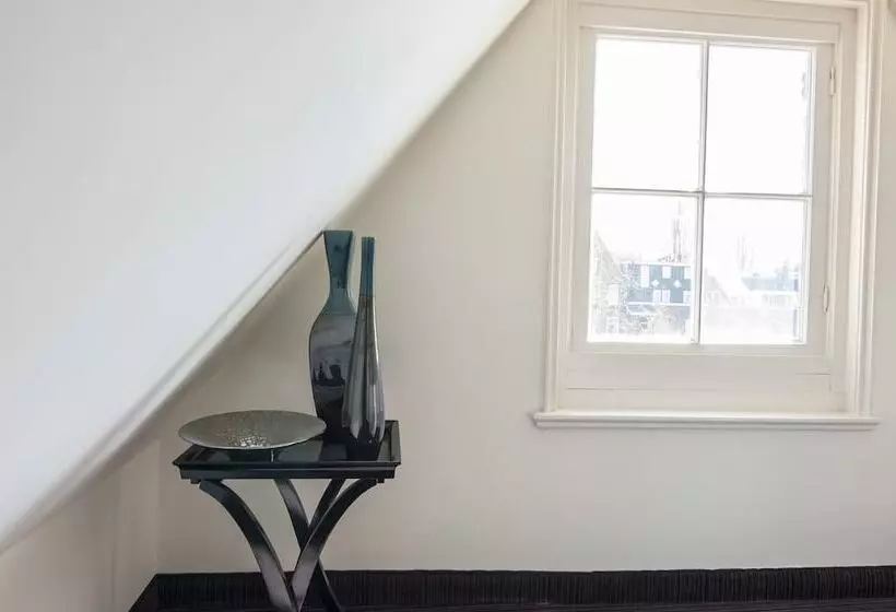 Отель Iron Horse Amsterdam