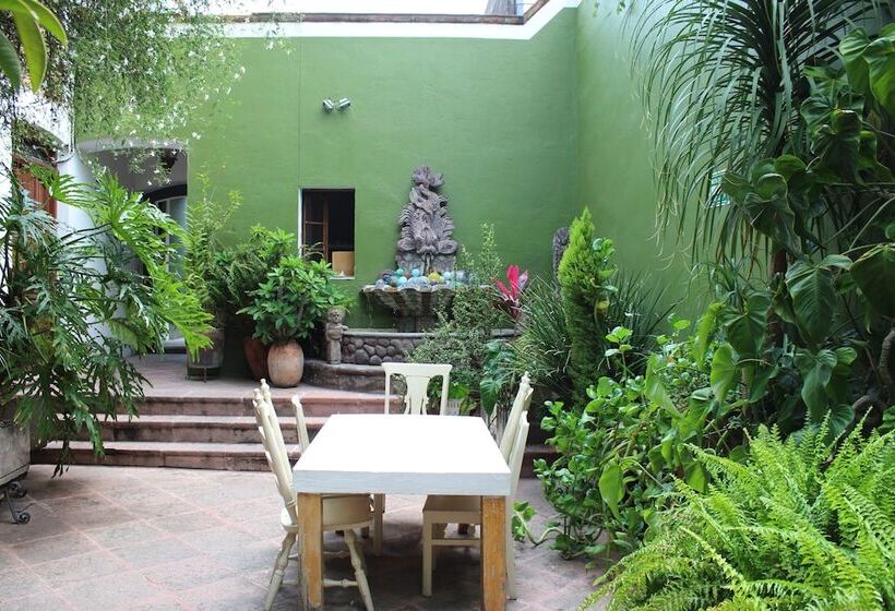 هتل La Casa Del Atrio