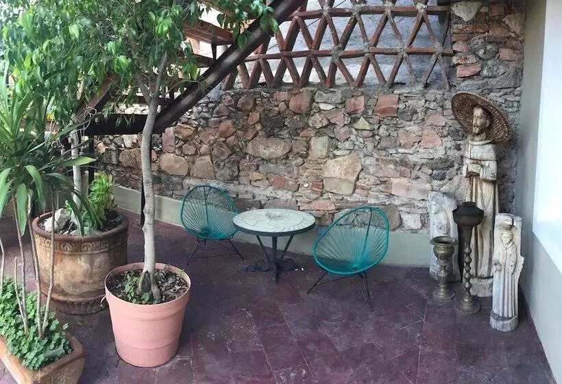 هتل La Casa Del Atrio