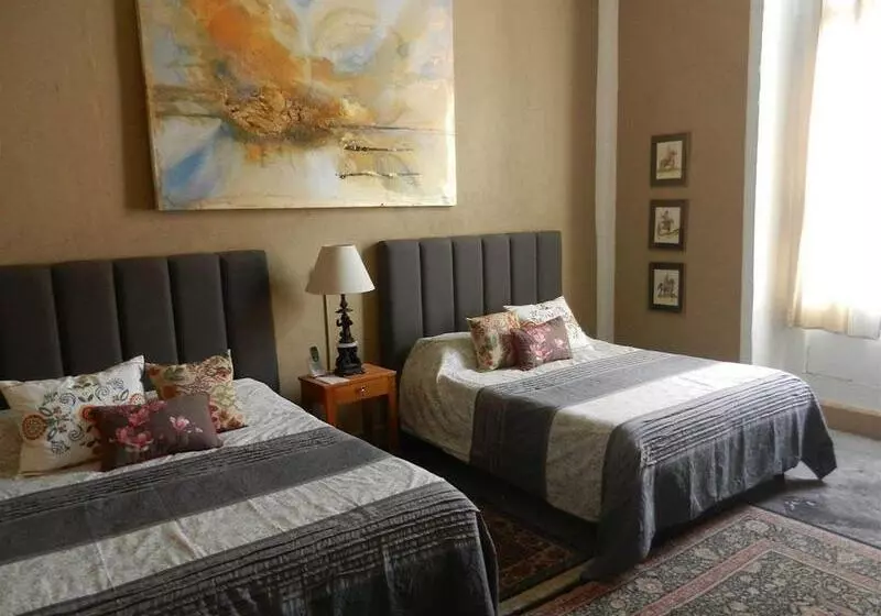 هتل La Casa Del Atrio