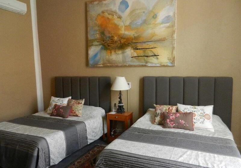 هتل La Casa Del Atrio