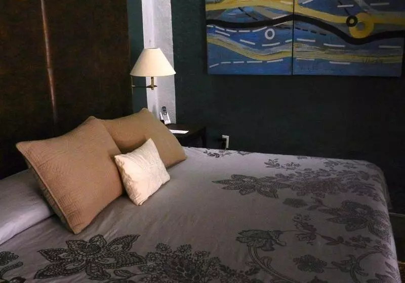 هتل La Casa Del Atrio