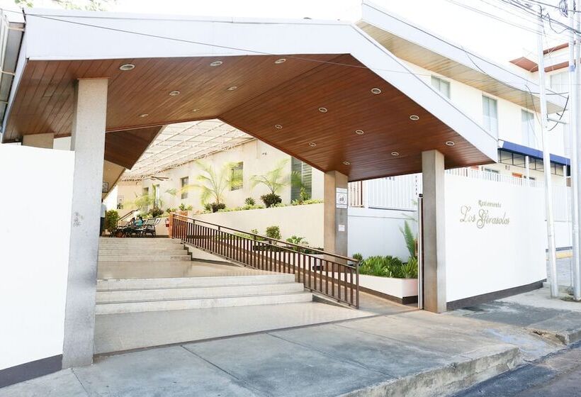 هتل Mansion Teodolinda