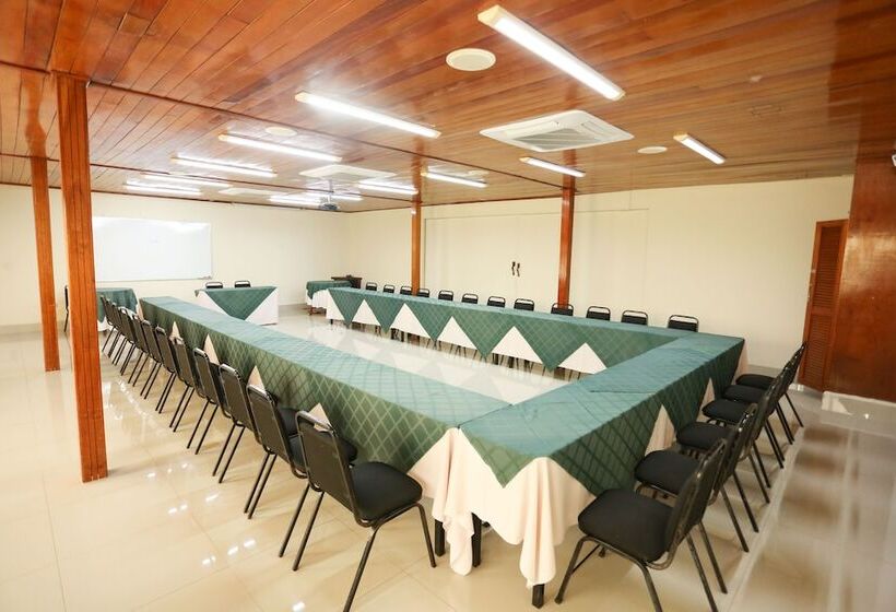 هتل Mansion Teodolinda