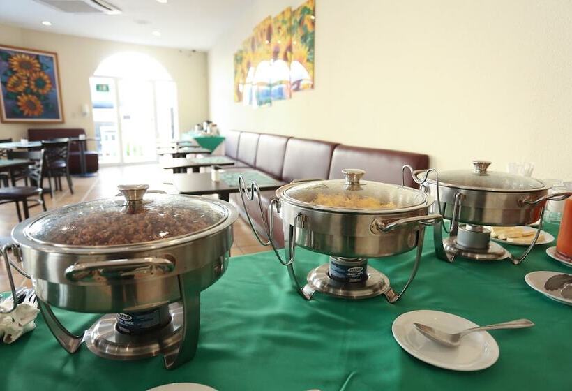 هتل Mansion Teodolinda