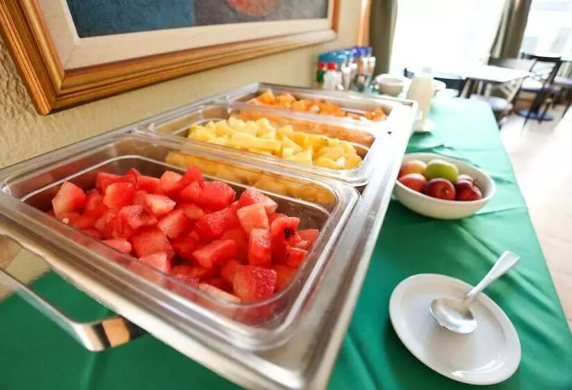 هتل Mansion Teodolinda