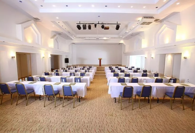 Royal Arena Hotel & Resort Spa