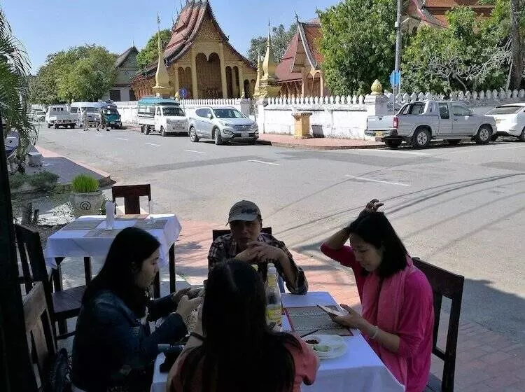 호텔 Sokxai Residence