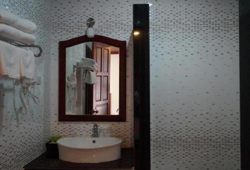 فندق Vansana Vang Vieng