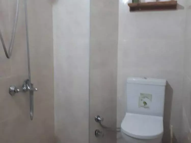 بنسيون Anzac Golden Bed