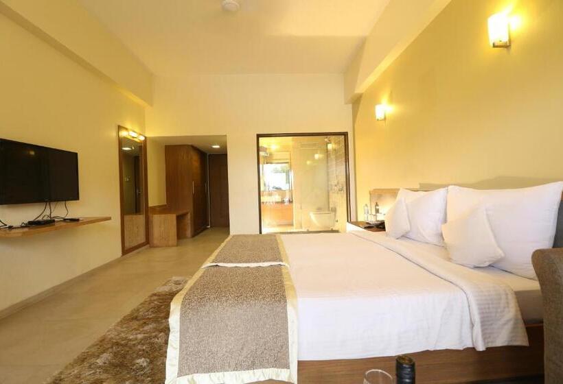 Vits Kamats Resort, Silvassa