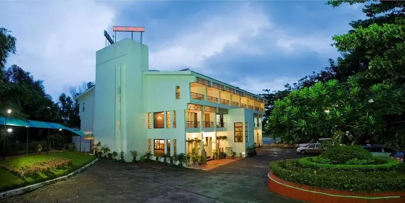 Vits Kamats Resort, Silvassa
