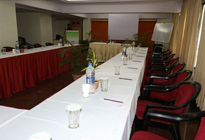 Vits Kamats Resort, Silvassa