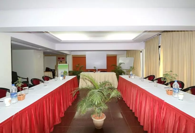 Vits Kamats Resort, Silvassa